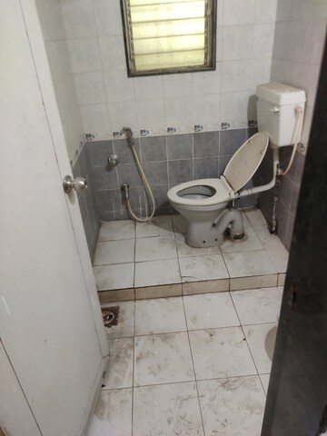 Bathroom in 4 BHK Villa at Pride Purple Five Gardens, Rahatani – for Rent