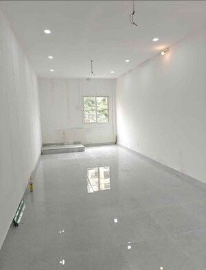 Room in  Office Space at Lodha Supremus Kolshet Road, Kolshet Road – for Rent