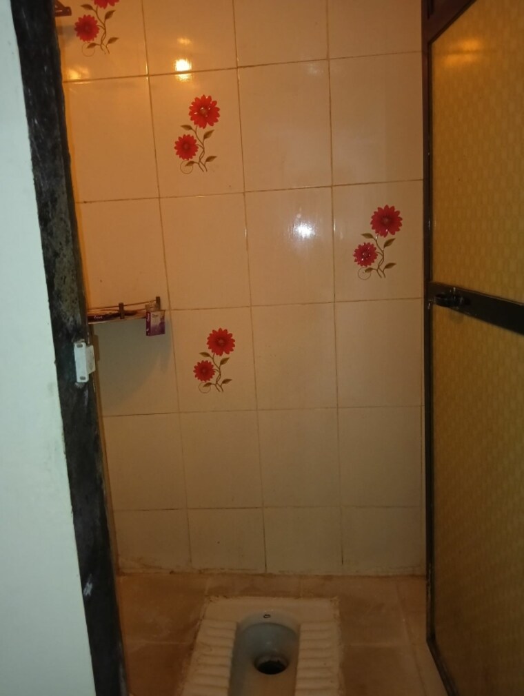 Bathroom, dombivli east 1 Bedroom 680 Sq.Ft. Apartment In Dombivli East Thane 9323156