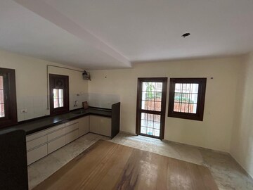 Room in 4 BHK Villa at Rajvilas Hawa Mahal Chs, Manpada – for Rent