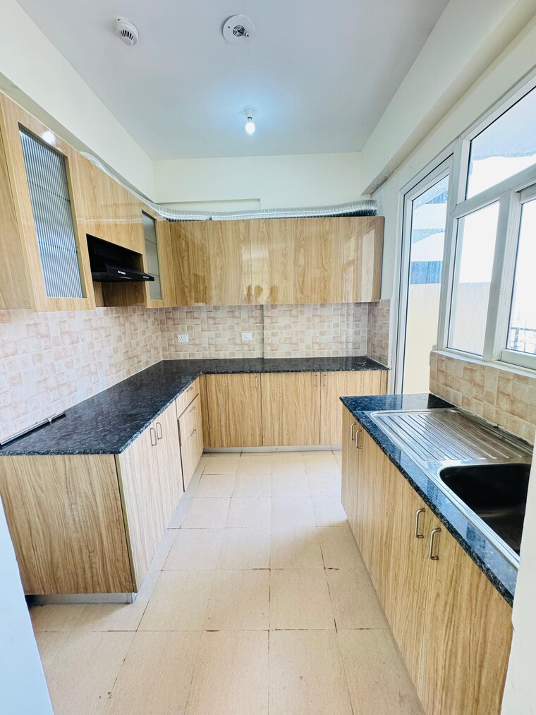 Kitchen, amrapali-crystal-homes 3 Bedroom 1700 Sq.Ft. Apartment In Sector 76 Noida 9323261