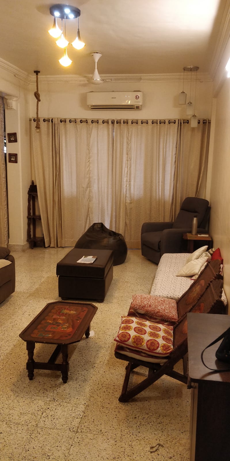 2 BHK Apartment For Rent in Shreeji Paradise