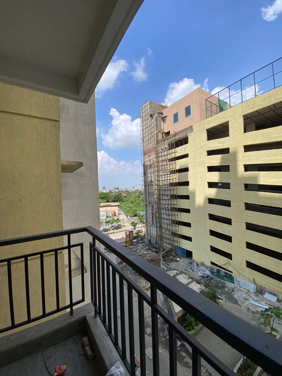 2 BHK + Pooja Room Apartment For Rent in Runwal Gardens