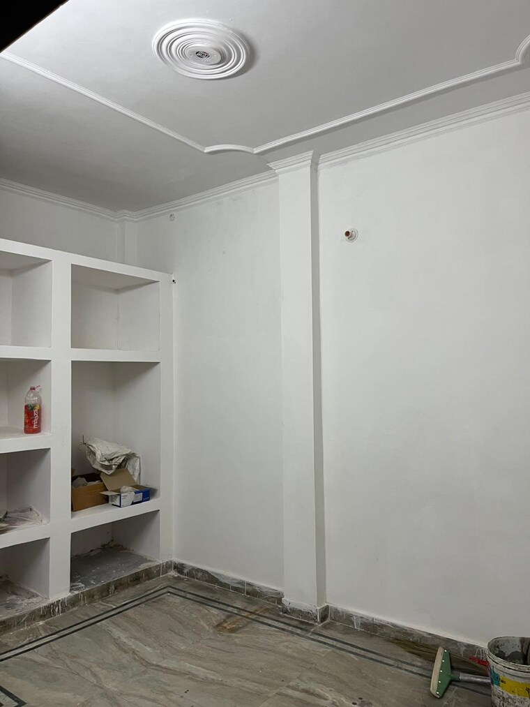 Room, alpha-1-rwa 2 Bedroom 60 Sq.Mt. Independent House In Alpha 1 Greater Noida Greater Noida 9323319