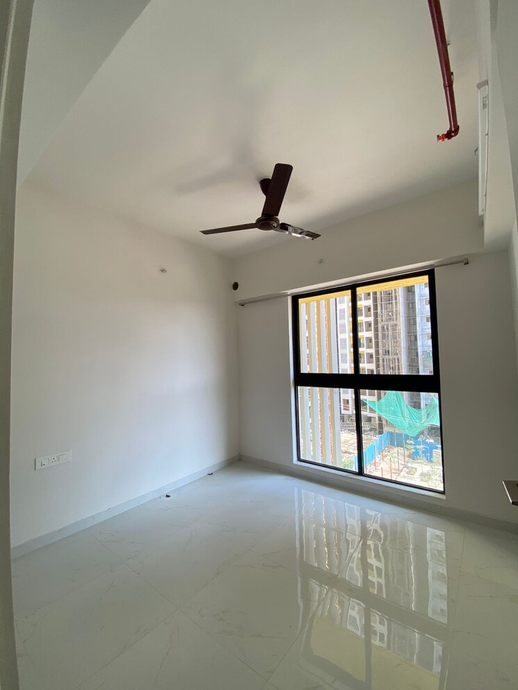 Room, runwal-gardens 1 Bedroom 344 Sq.Ft. Apartment In Dombivli East Thane 9323342