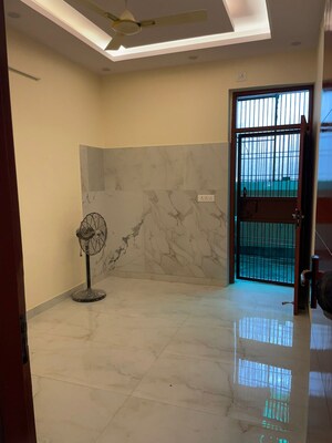 2 BHK Independent House For Rent in Gamma Shopping Mall, Gamma I Greater Noida