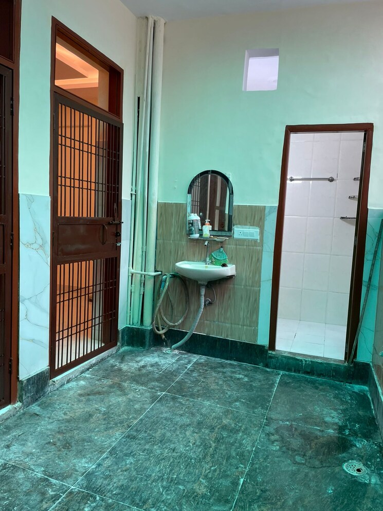 Balcony, gamma-shopping-mall 2 Bedroom 80 Sq.Mt. Independent House In Gamma I Greater Noida Greater Noida 9323344