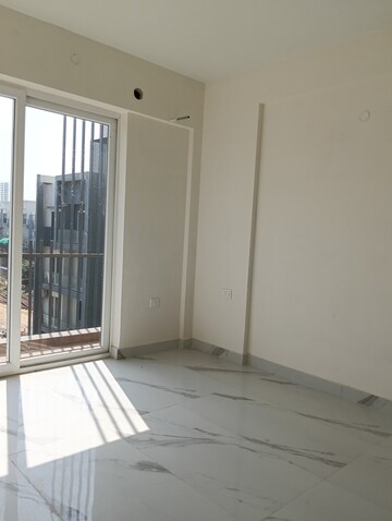 Room in 3.5 BHK Apartment at M3M Soulitude, Sector 89 – for Sale