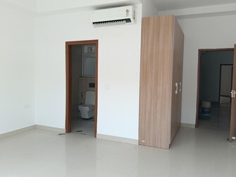 https://img.squareyards.com/secondaryPortal/IN_638964898985826458-1910250458185818.jpg Cover Image