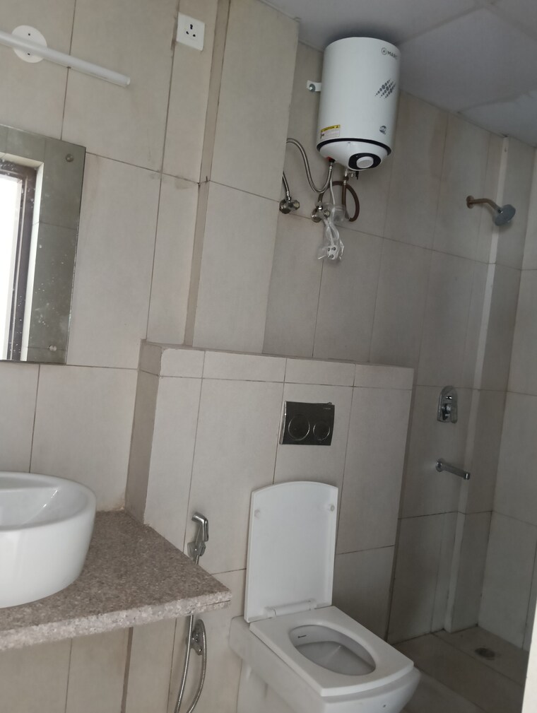 Bathroom, ss-linden 4 Bedroom 2741 Sq.Ft. Apartment In Sector 84 Gurgaon 9323383
