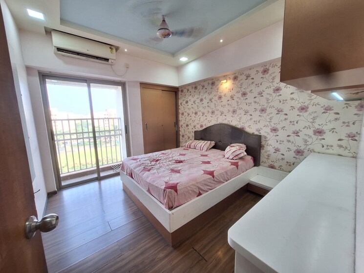 Bedroom, lodha-palava-exotica 2.5 Bedroom 969 Sq.Ft. Apartment In Dombivli East Thane 9323401