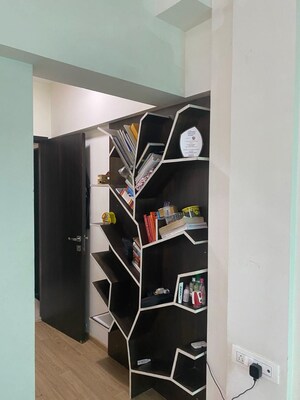 2 BHK Apartment For Rent in Hubtown Hillcrest JVLR, Andheri East