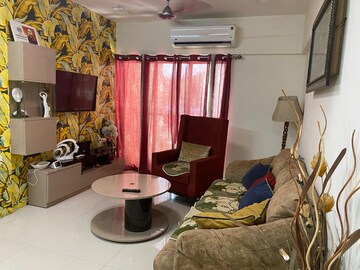 Team Area in 2 BHK Apartment at Hubtown Hillcrest JVLR, Andheri East – for Rent