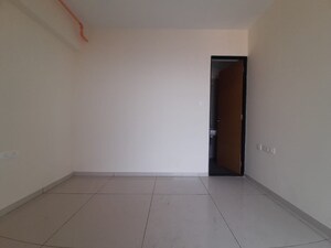 Room in 1 BHK Apartment at Chandak 34 Park Estate, Goregaon West – for Rent