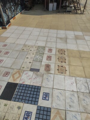 Bathroom in 1 BHK Builder Floor at Raghav Apartments, Vaishali Sector 5 – for Sale