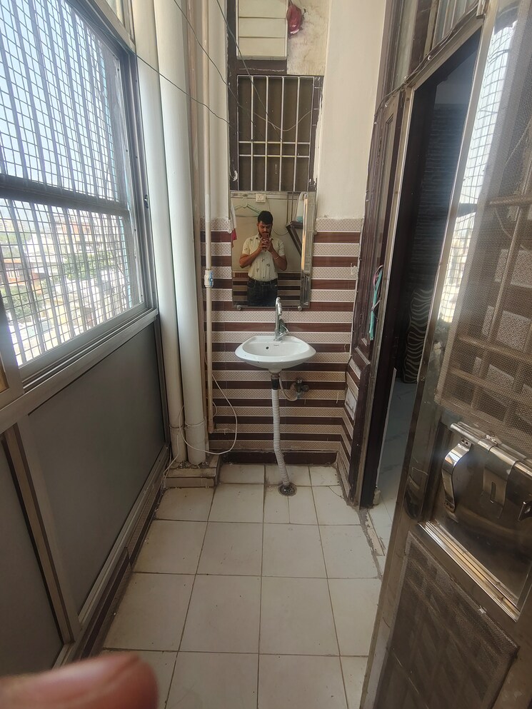 Balcony, raghav-apartments 1 Bedroom 500 Sq.Ft. Builder Floor In Vaishali Sector 5 Ghaziabad 9323414