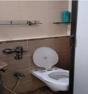 Bathroom in 2 BHK Apartment at Kukreja Sai Deep, Chembur – for Rent