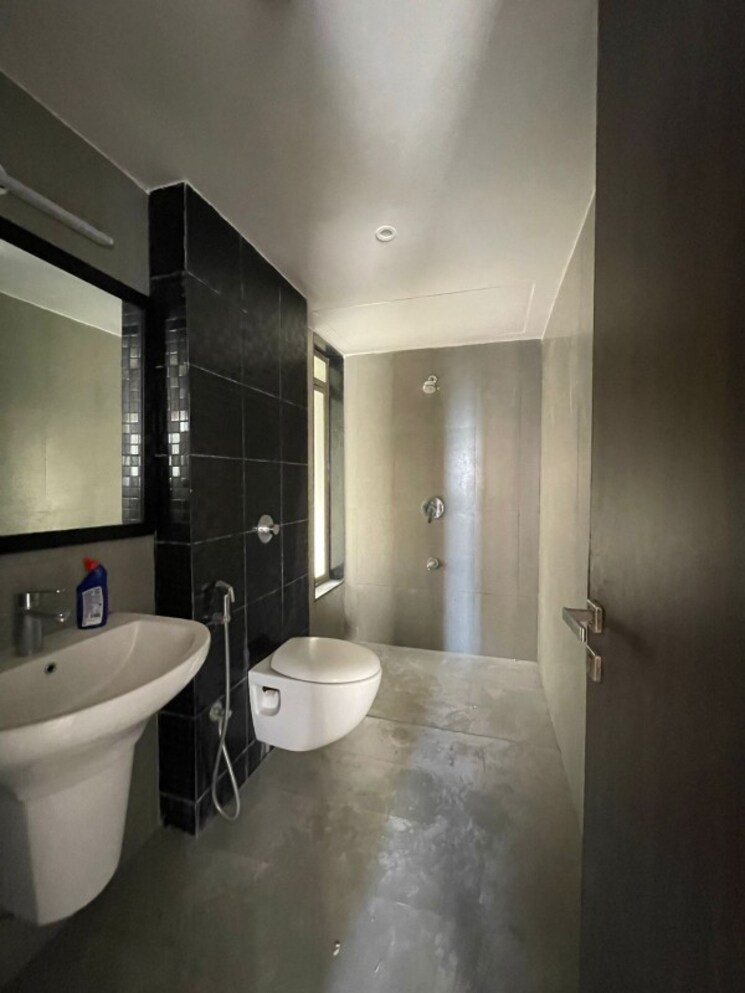 Bathroom, gams-rose-nagar 2 Bedroom 510 Sq.Ft. Apartment In Mumbra Thane 9323454