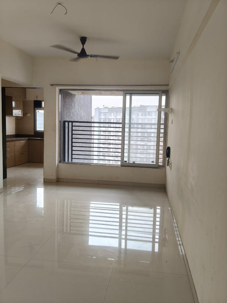 Room, santacruz east 1 Bedroom 480 Sq.Ft. Apartment In Santacruz East Mumbai 9323527