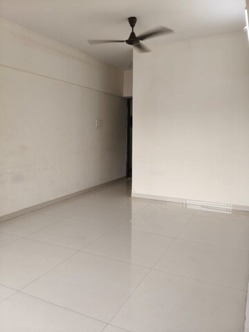 Room in 1 BHK Apartment at Santacruz East – for Rent