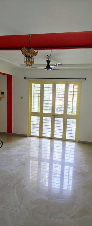 Room in 2 BHK Apartment at Shiva Heights ll, Pimple Saudagar – for Rent