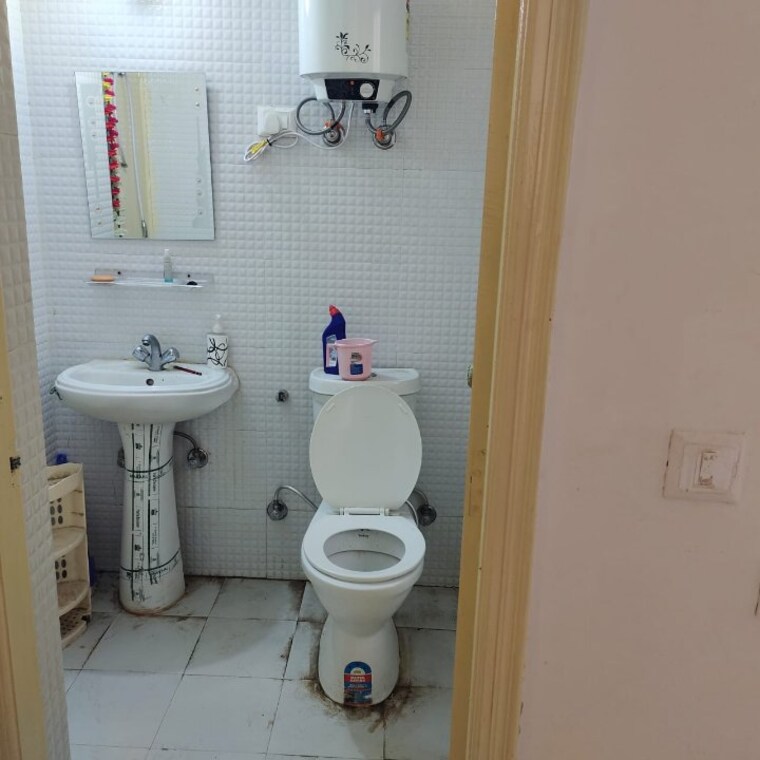 Bathroom, spring-meadows 2 Bedroom 970 Sq.Ft. Apartment In Tech Zone 4 Greater Noida Greater Noida 9323552