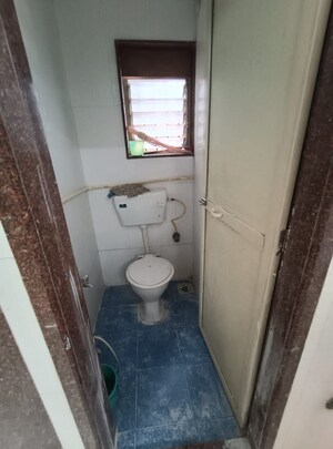 Bathroom in 1 BHK Apartment at Kopar Khairane – for Rent
