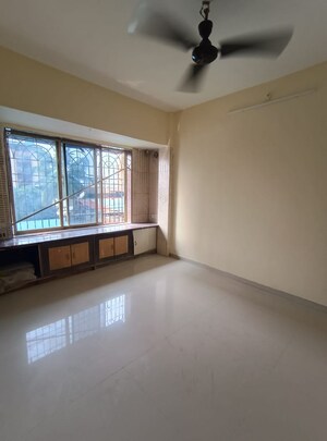 1 BHK Apartment For Rent in Kopar Khairane