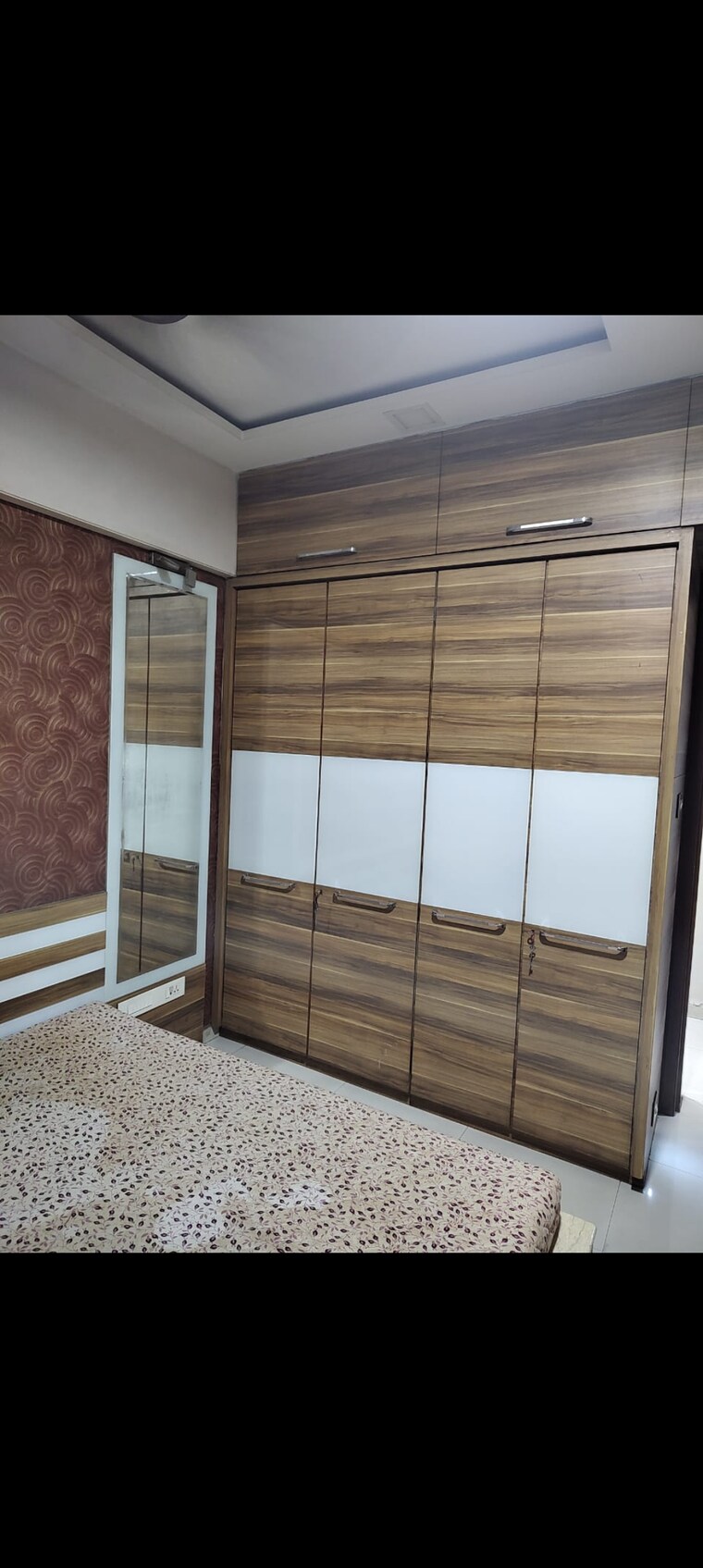 Room, thane west 3 Bedroom 1400 Sq.Ft. Apartment In Thane West Thane 9323575
