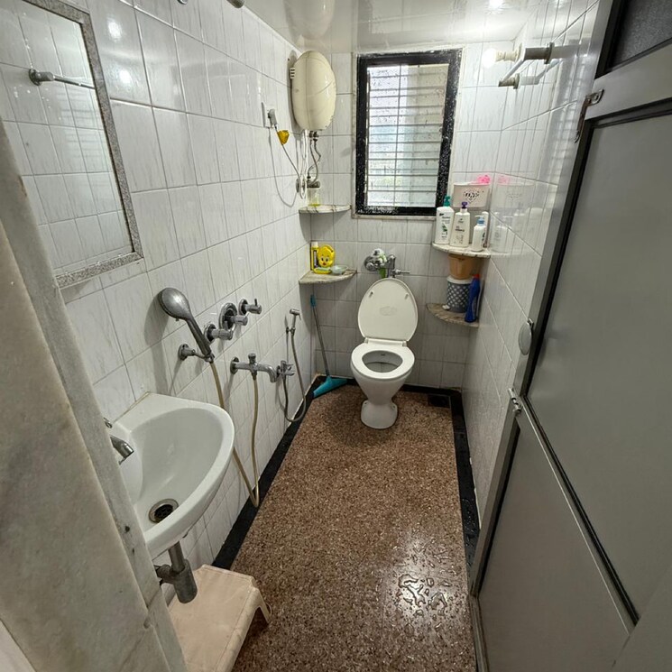 Bathroom, sai-smruti-apartment-bhandup 1 Bedroom 450 Sq.Ft. Apartment In Sarvodaya Nagar Mumbai 9323582
