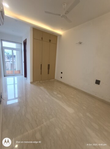 Bedroom in 3 BHK Builder Floor at Shivalik Colony – for Sale