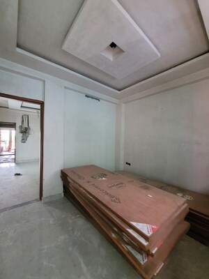 Bedroom in 3 BHK Builder Floor at Dilshad Colony – for Sale