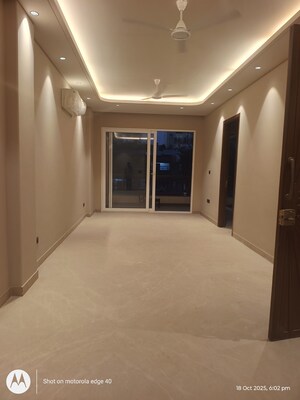 3 BHK Builder Floor For Sale in Chittaranjan Park