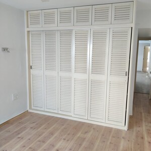 Room in 1 BHK Apartment at Giriraj Apartments, Altamount Road – for Rent