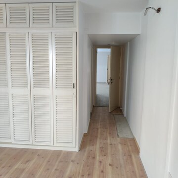 Building Lobby in 2 BHK Apartment at Sanghvi Aaditya Heights, Tardeo – for Rent
