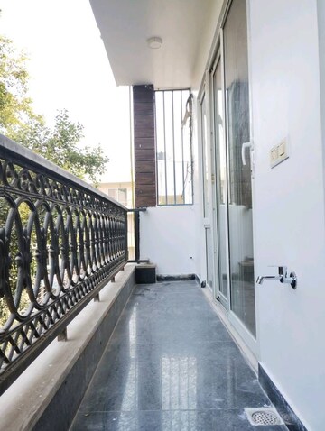 Balcony in 3 BHK Builder Floor at Shivalik Colony – for Rent
