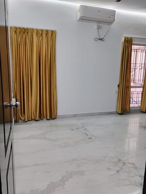 Room in 4 BHK Independent House at Jubilee Hills – for Rent