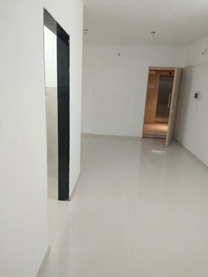 Room in 2 BHK Apartment at Kanakia Spaces Sevens, Andheri East – for Sale