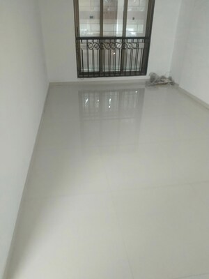 Room in 2 BHK Apartment at Kanakia Spaces Sevens, Andheri East – for Sale