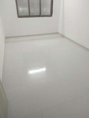 Room in 2 BHK Apartment at Kanakia Spaces Sevens, Andheri East – for Sale