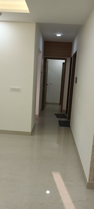 Furnished Amenities in 3 BHK Apartment at Supreme Estia Phase 1, Baner – for Rent