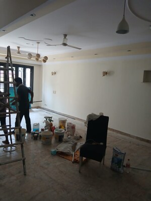 Living Room in 3 BHK Builder Floor at Kalkaji – for Rent