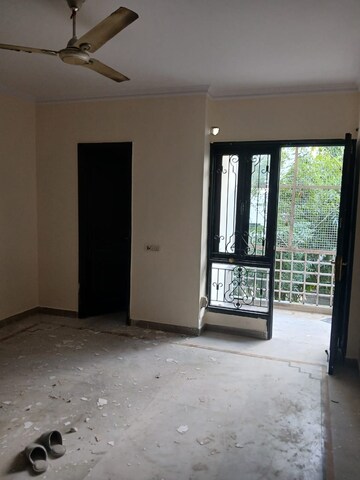 Room in 3 BHK Builder Floor at Kalkaji – for Rent