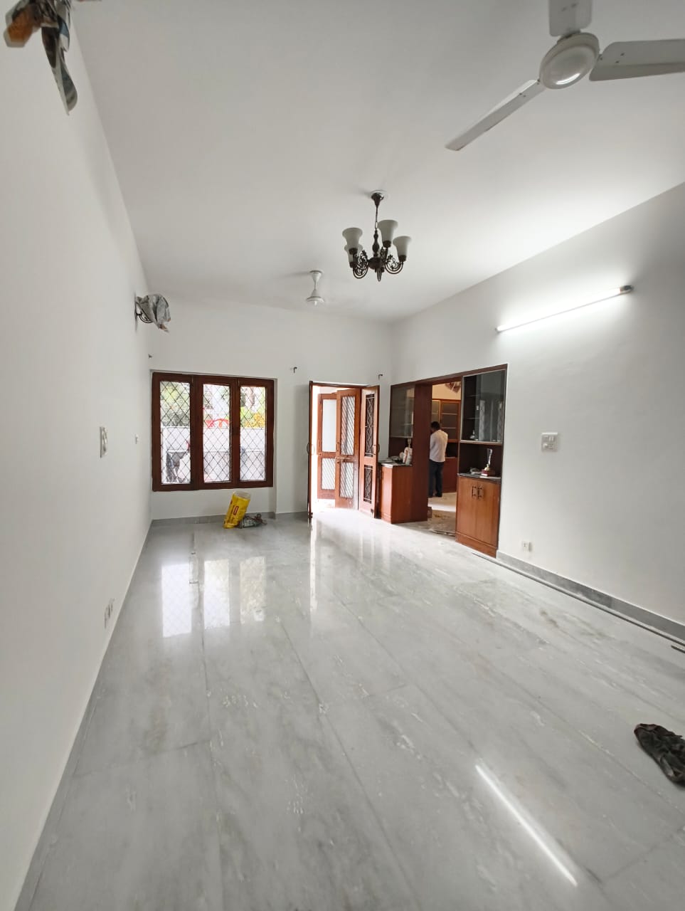 4 BHK Apartment For Rent in Kalkaji
