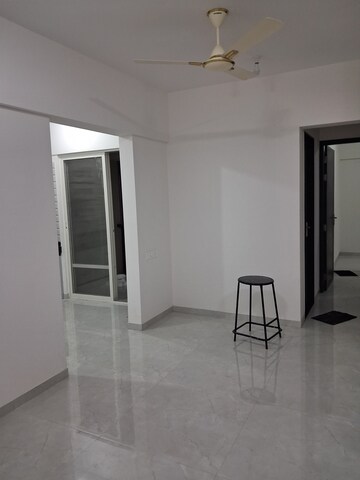 Furnished Amenities in 2 BHK Apartment at Nyati Era, Dhanori – for Rent