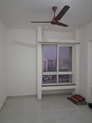 Furnished Amenities in 2 BHK Apartment at Nyati Era, Dhanori – for Rent