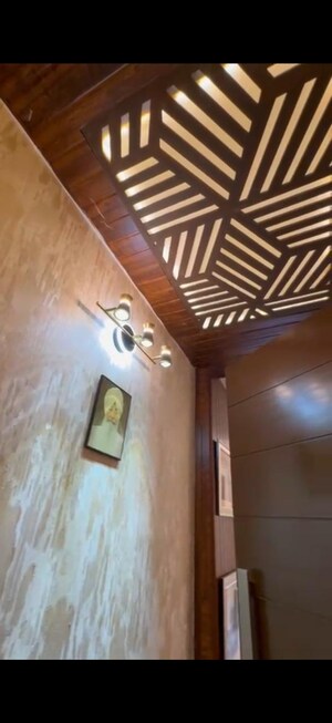 2 BHK Builder Floor – Entrance View at Lajpat Nagar ii - for Rent