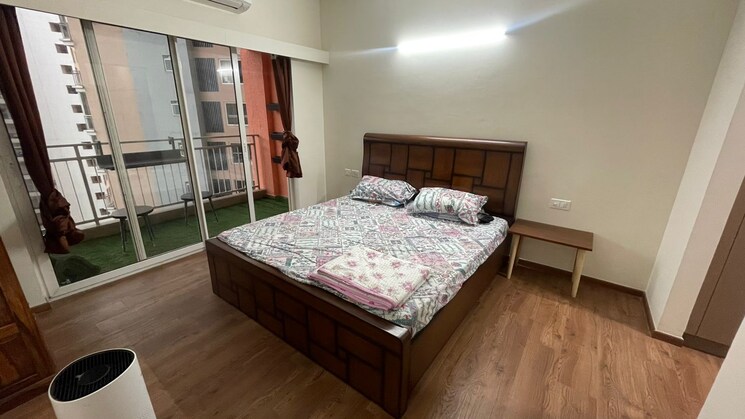 Bedroom, shapoorji-pallonji-joyville-phase-2 3 Bedroom 1852 Sq.Ft. Apartment In Sector 102 Gurgaon 9323684