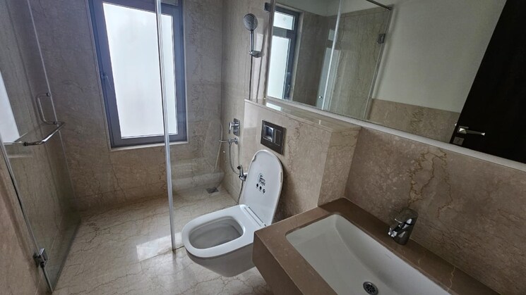 Bathroom, worli-residency 2 Bedroom 600 Sq.Ft. Apartment In Worli Mumbai 9323730