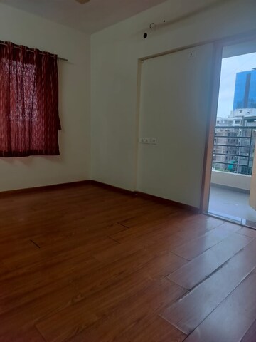 Room in 3 BHK Apartment at Mittal Sun Horizon, Balewadi – for Rent